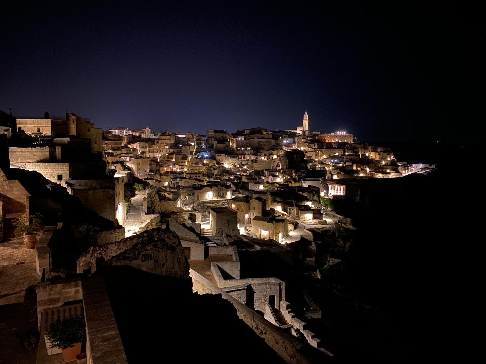 Flowing House Μπρίντιζι Εξωτερικό φωτογραφία