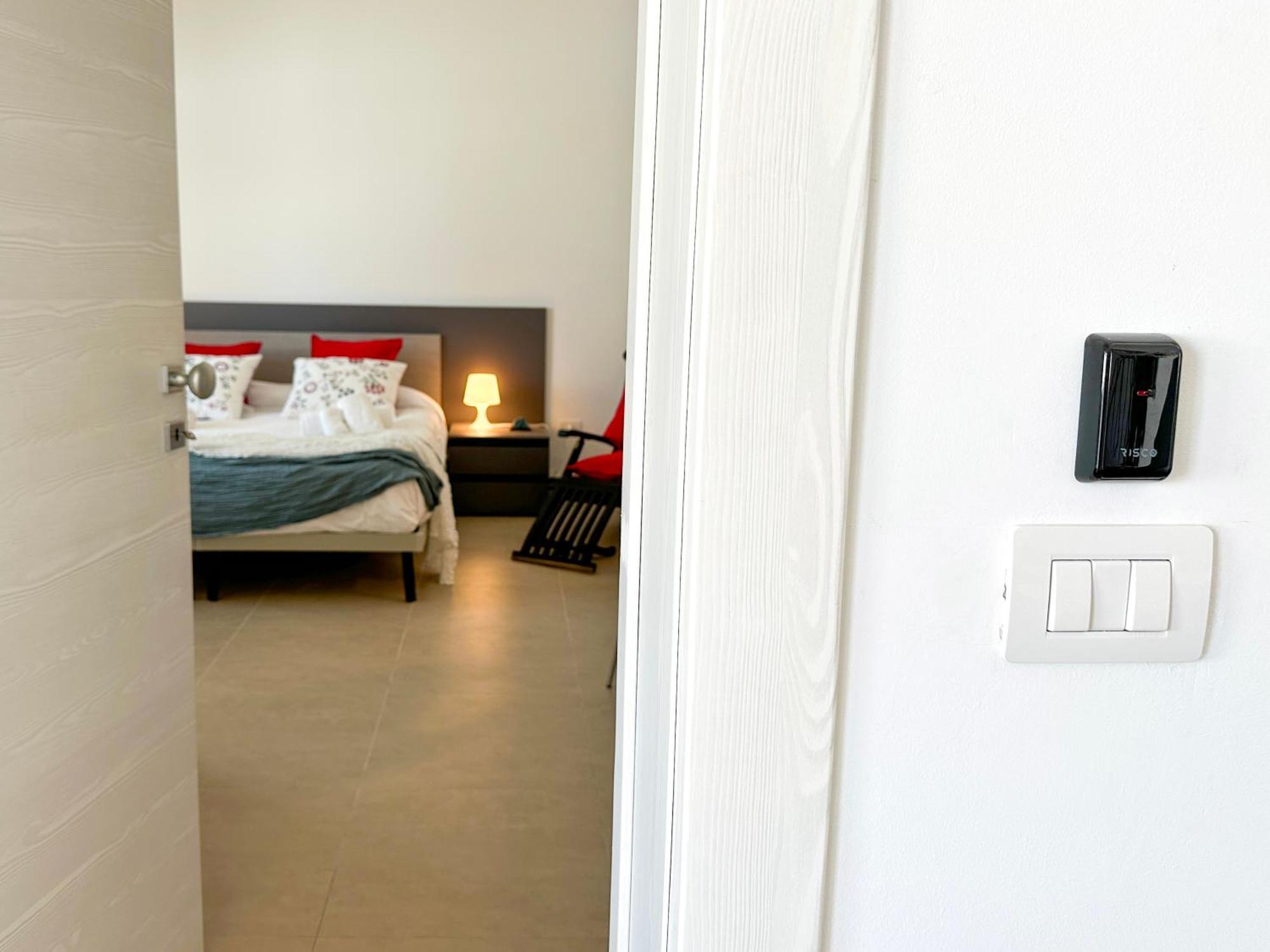 Flowing House Μπρίντιζι Εξωτερικό φωτογραφία